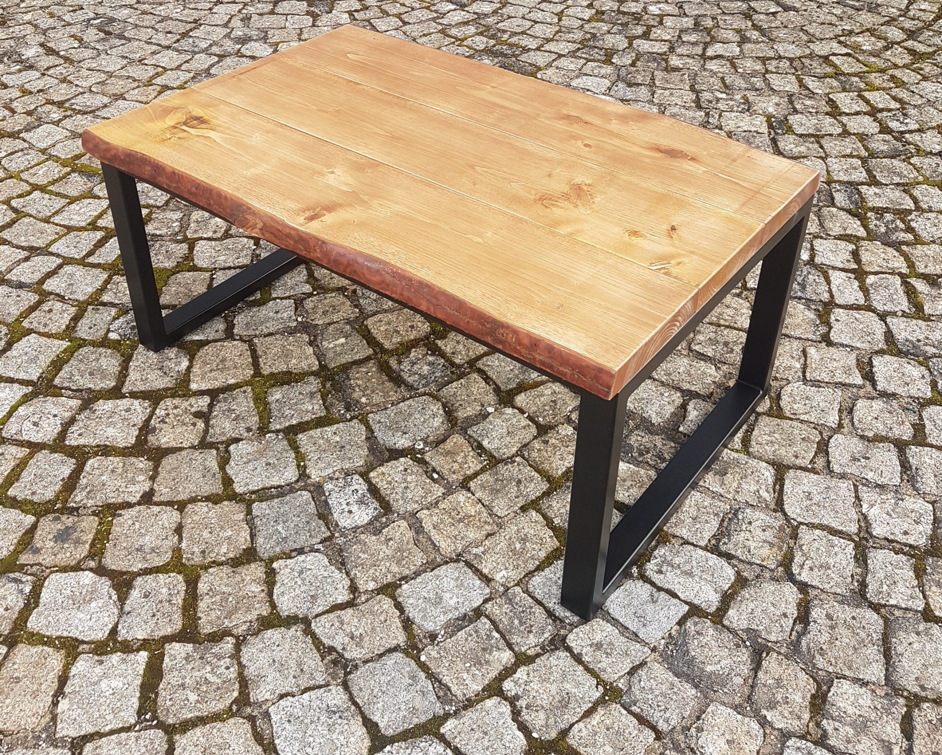 Mesa de centro estilo industrial M.1